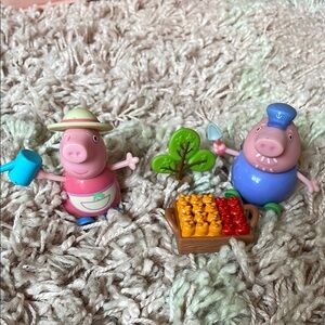 Peppa Pig Granny and Grandpa Pig Garden Pink and Blue Action Figures Playset
